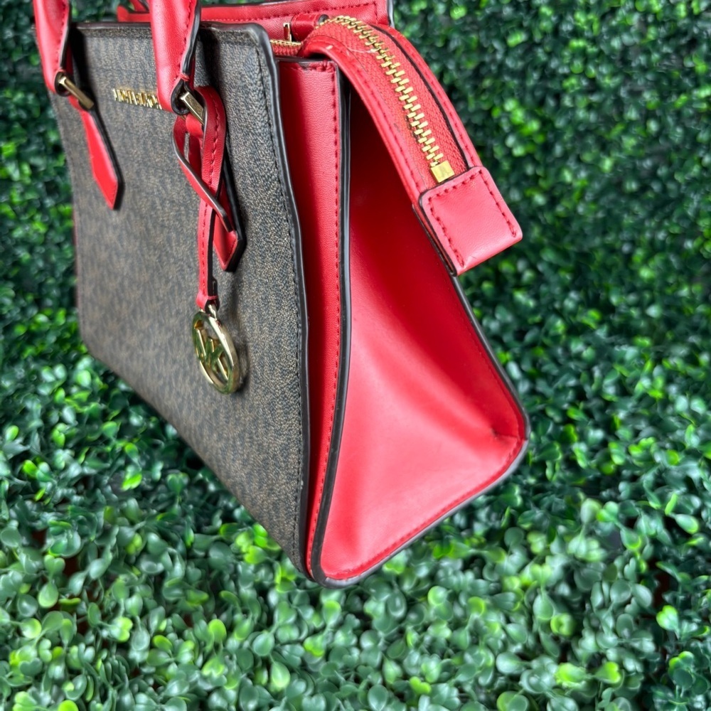 MICHAEL KORS HOPE MEDIUM MESSENGER Signature Satchel - Picture 4 of 14